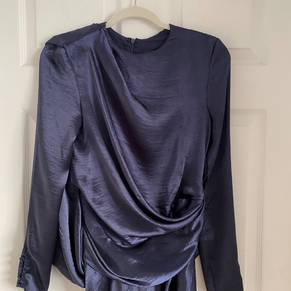 ASOS DESIGN Satin high drape neck maxi dress with long sleeves in navy - Picture 4 of 5